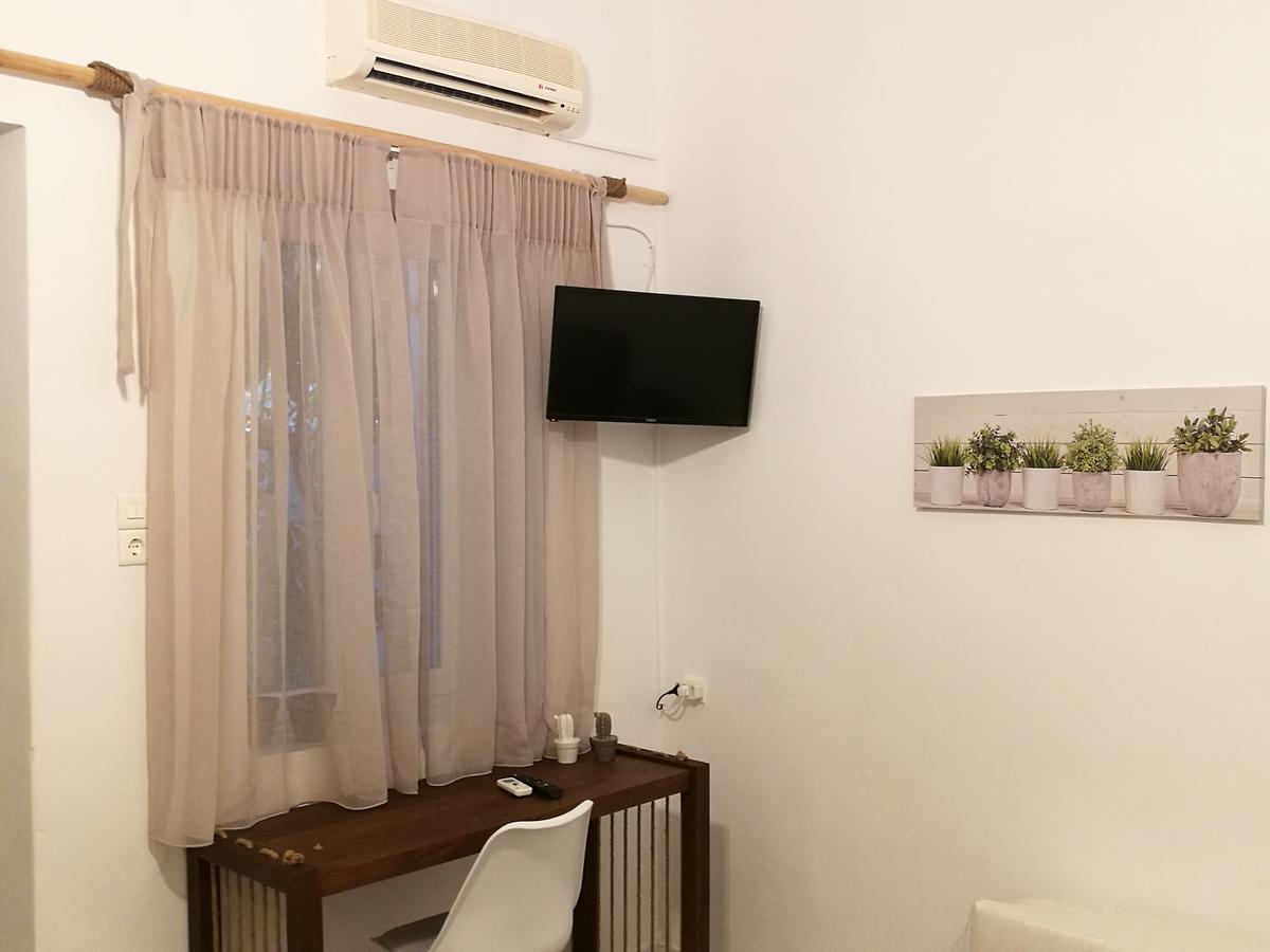 Ferienwohnung Gerania Milos Adamantas  Exterior foto