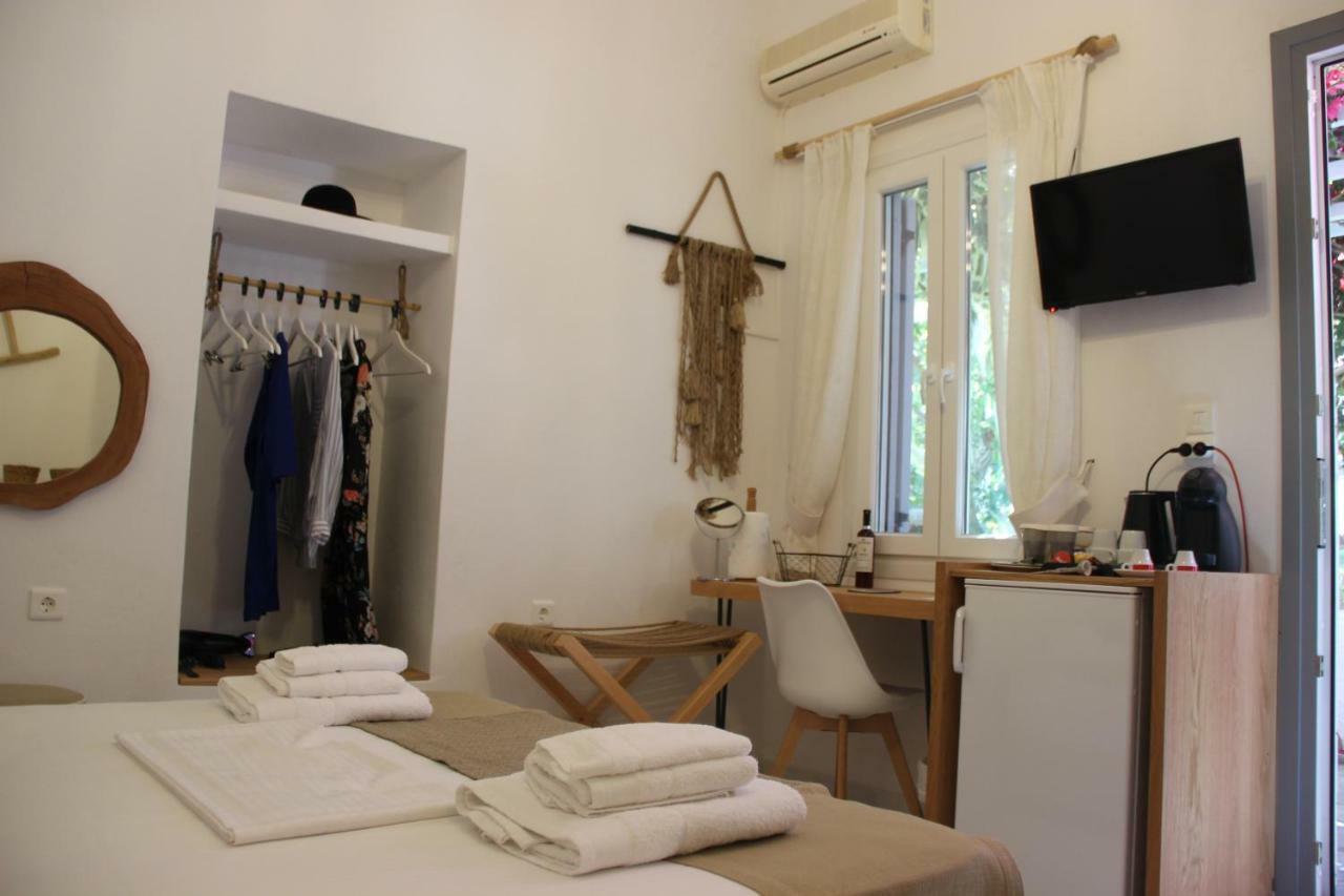 Ferienwohnung Gerania Milos Adamantas  Exterior foto