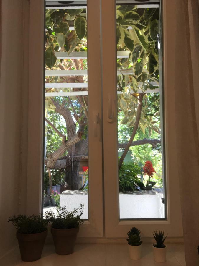 Ferienwohnung Gerania Milos Adamantas  Exterior foto